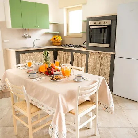 Apartment 50m From The Sea - Centre San Pietro - Free Parking